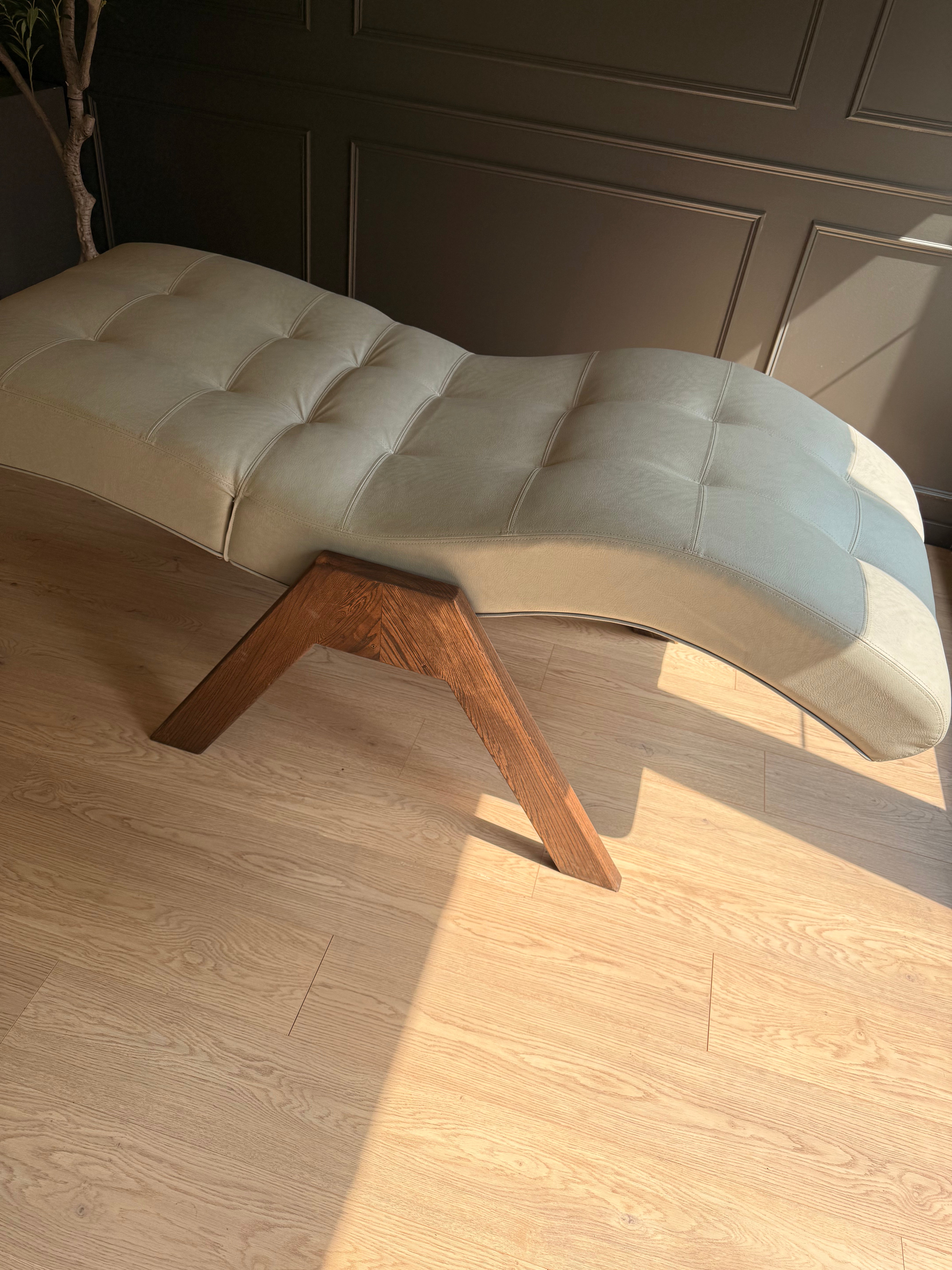 Ready to Ship - Prototype Charleston Oak Lounger