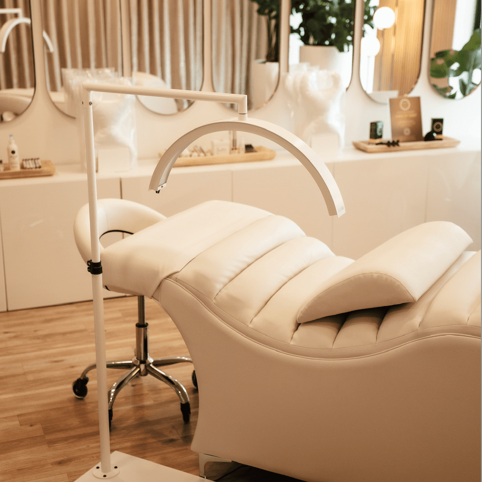 Big Sexy Lashes featuring the Edda Cloud in White! - Plush + Oak